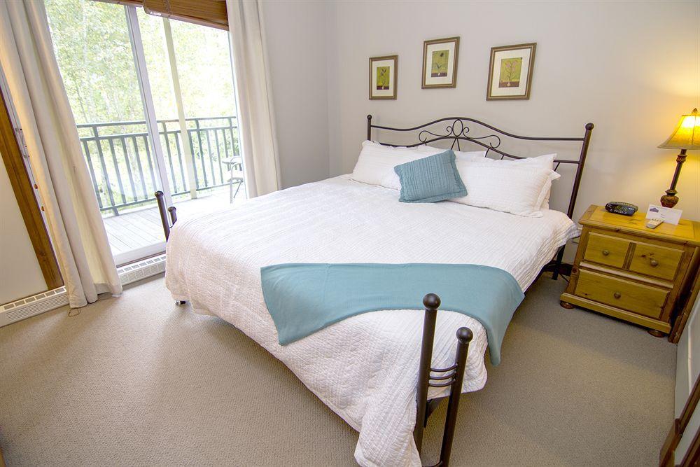 몽트랑블랑 Tremblant Les Eaux - Location Adp 아파트 외부 사진