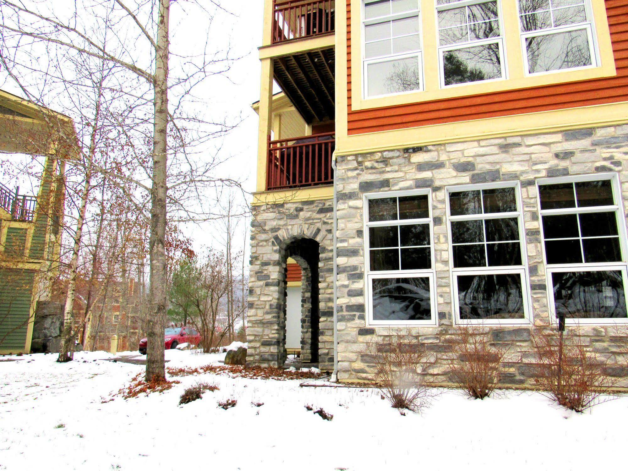 몽트랑블랑 Tremblant Les Eaux - Location Adp 아파트 외부 사진