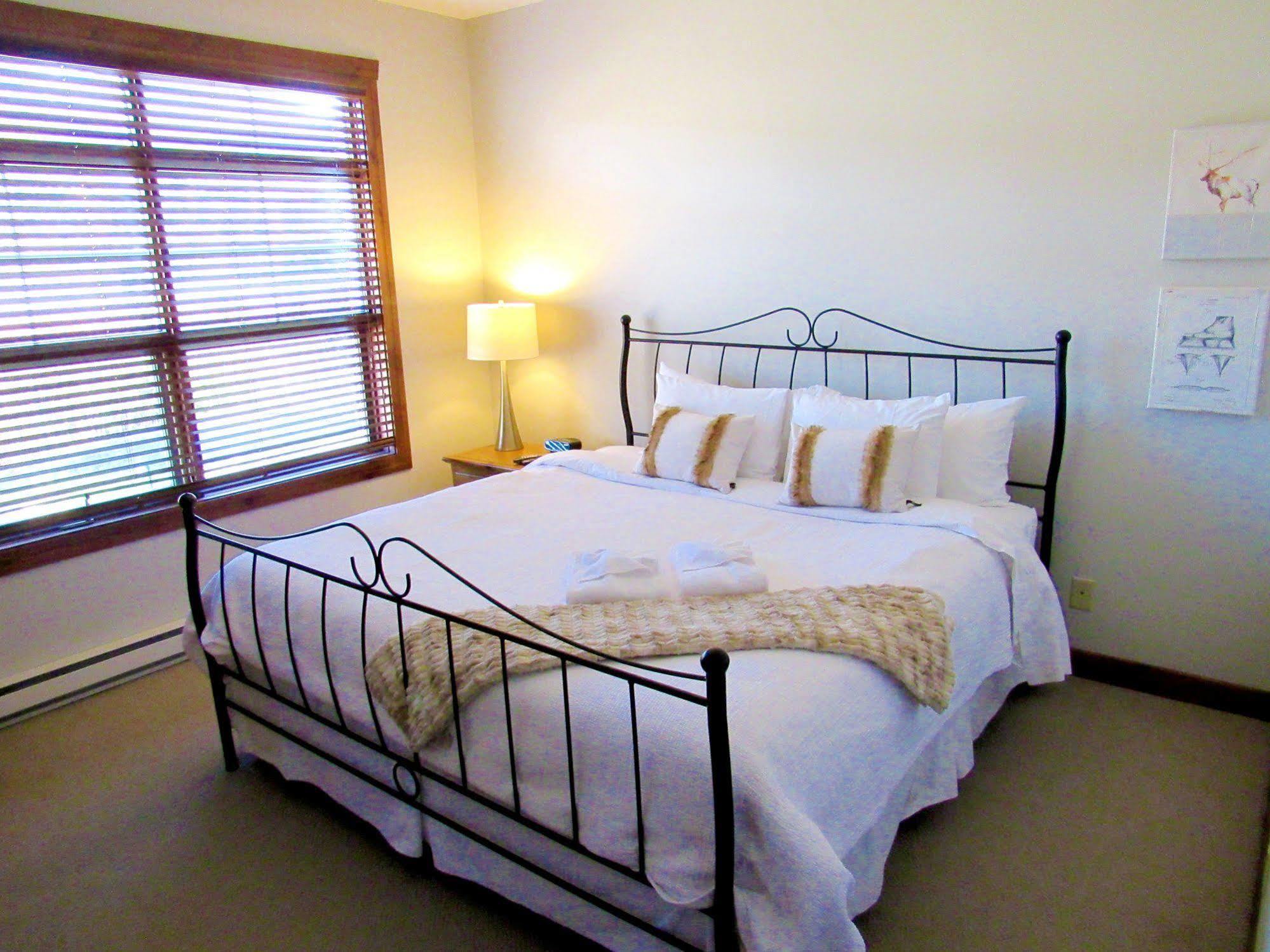 몽트랑블랑 Tremblant Les Eaux - Location Adp 아파트 외부 사진